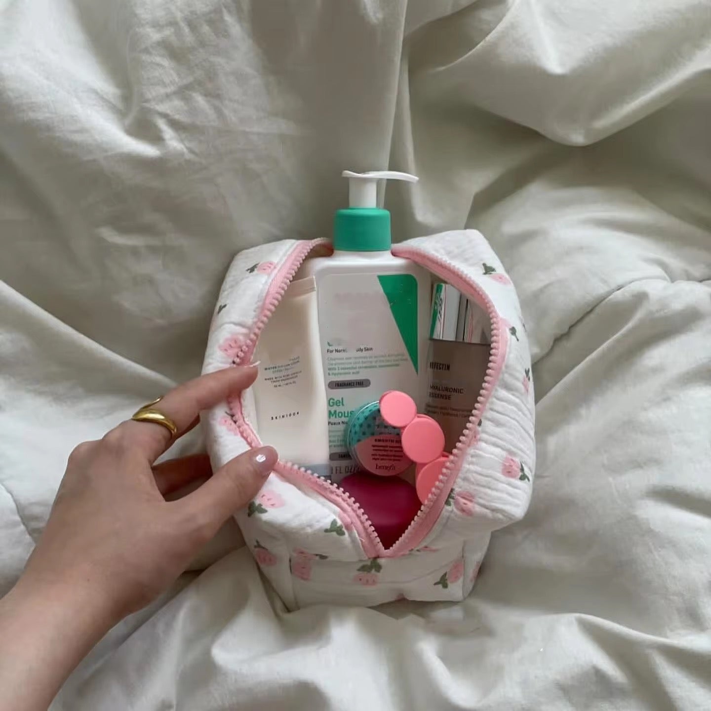 TULIP POUCH