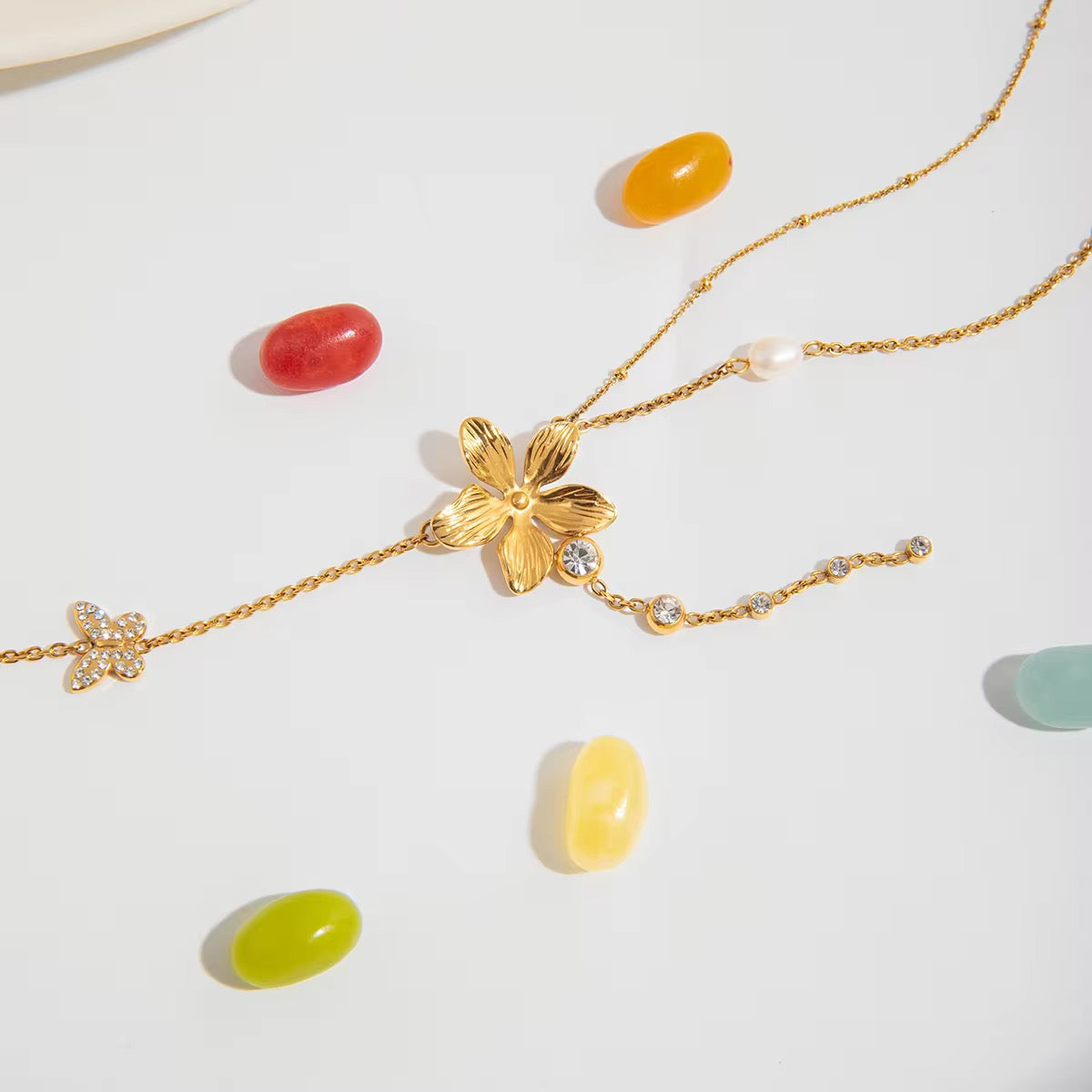 FLORIS NECKLACE