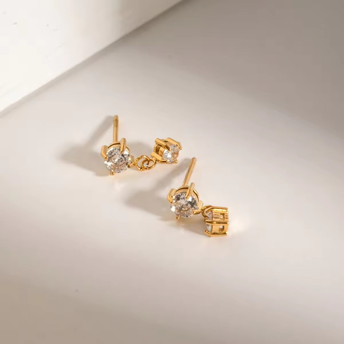 MAEVE EARRINGS