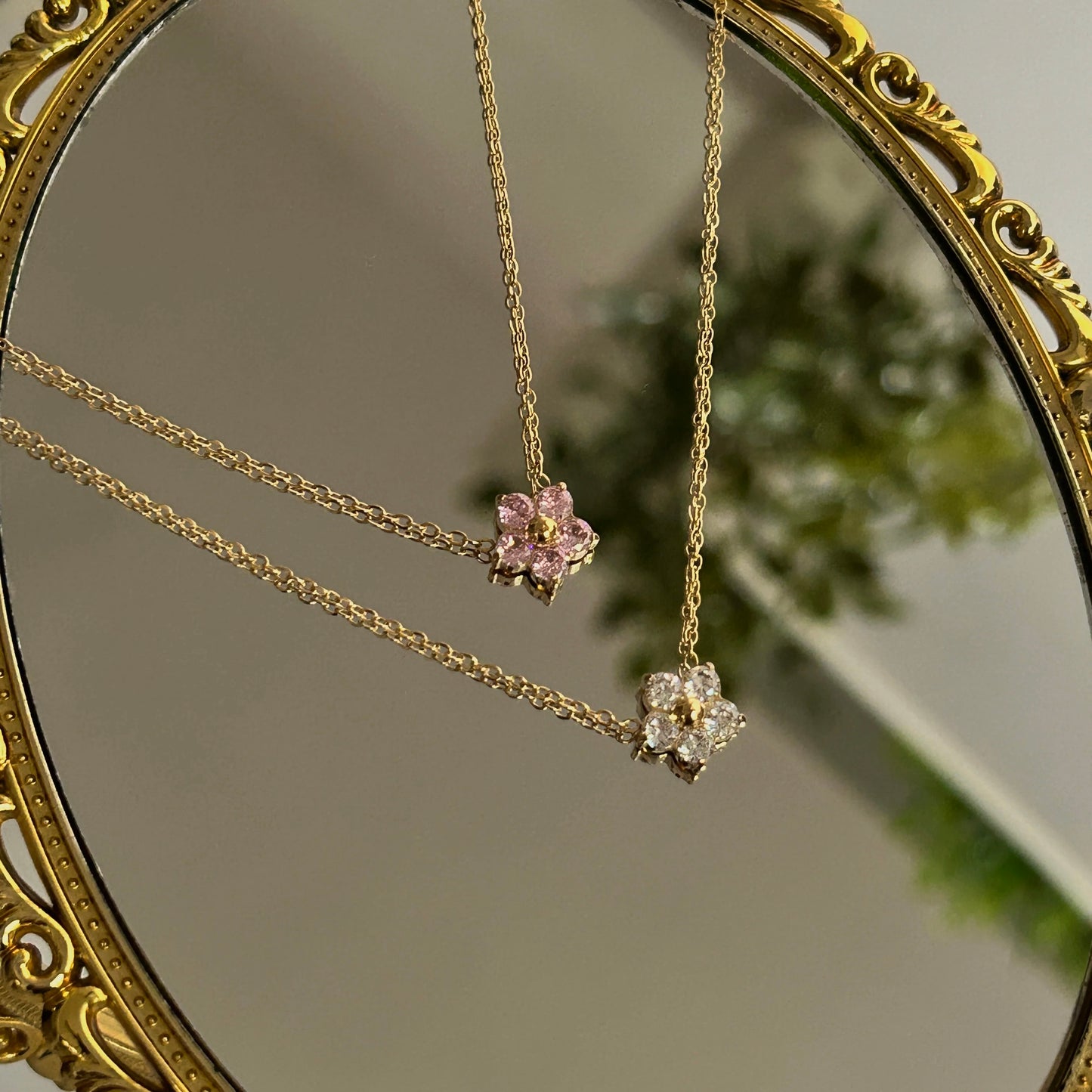 SABRINA NECKLACE