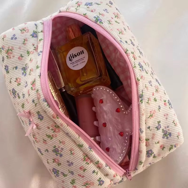 FLORAL POUCH