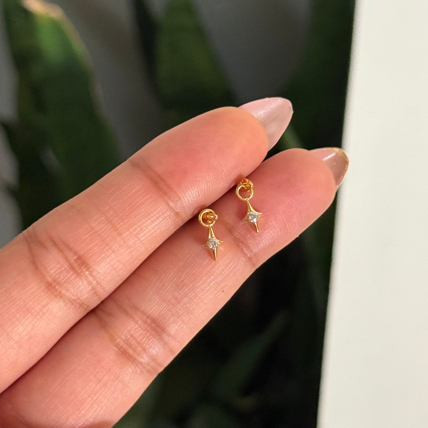 ELF STUDS