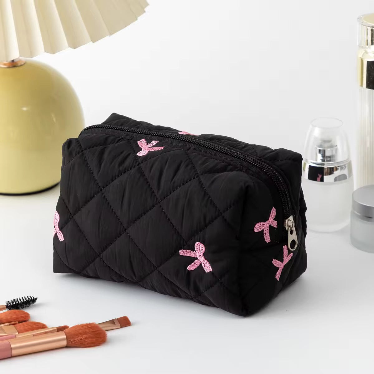 COQUETTE POUCH