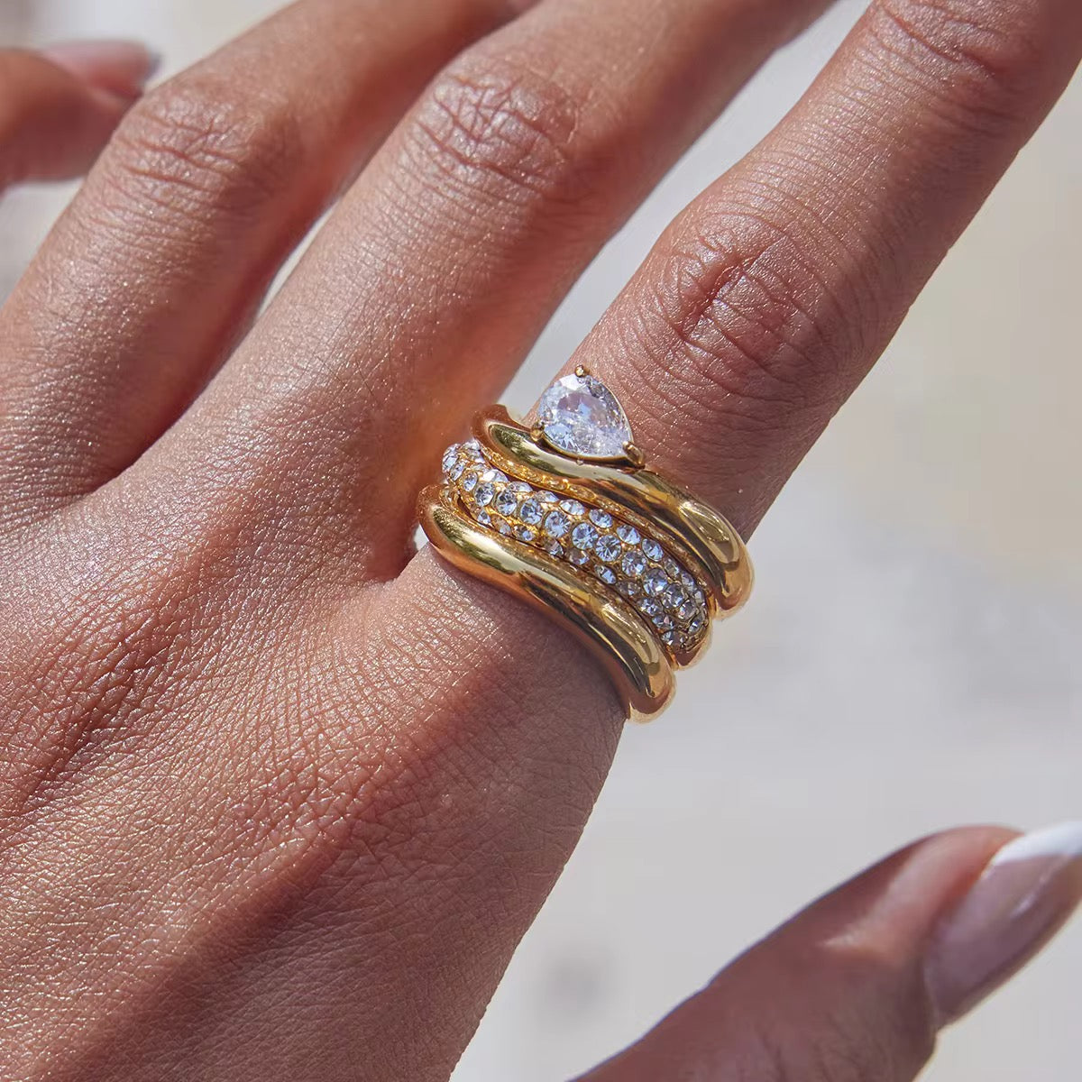 KIARA RING