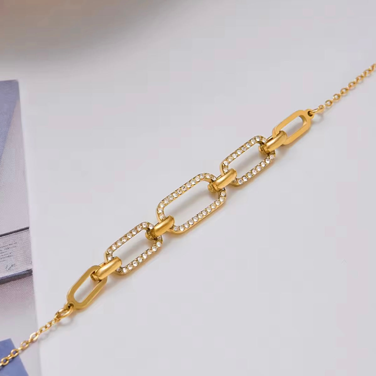 NOVIE BRACELET