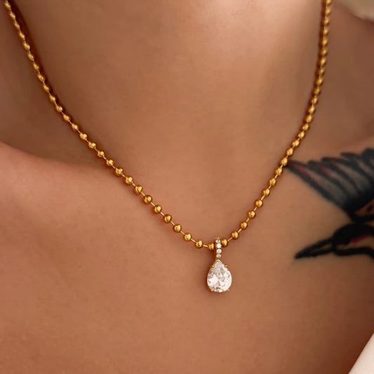 MADDIE NECKLACE