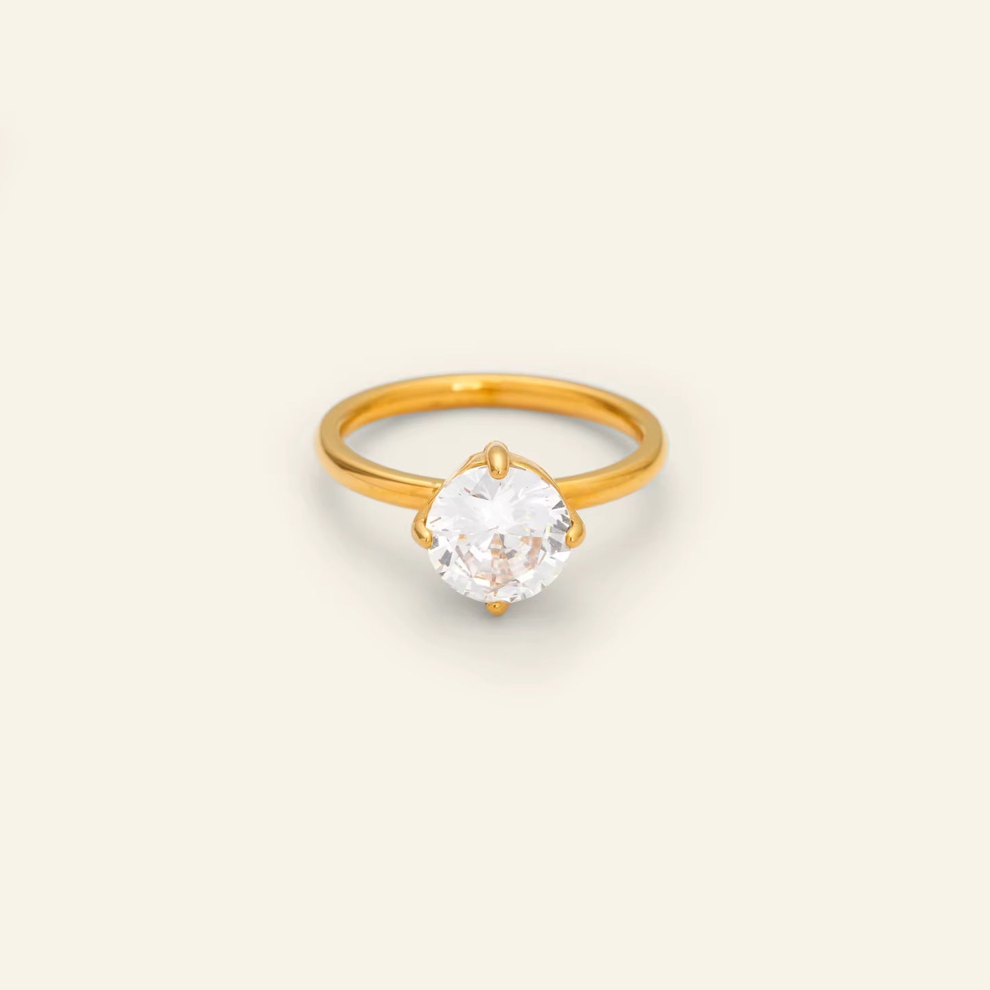 SOLARA RING( ROUND CUT)