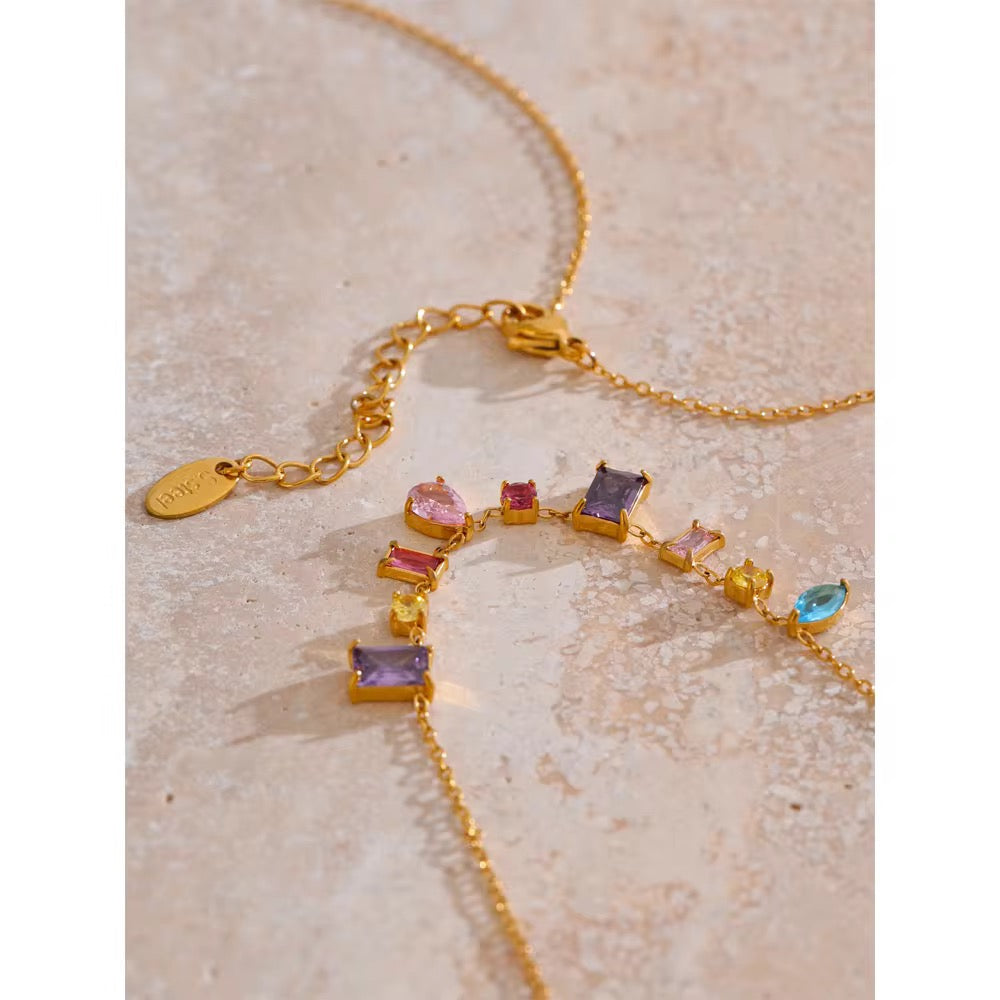 AURELIA MINIMAL NECKLACE