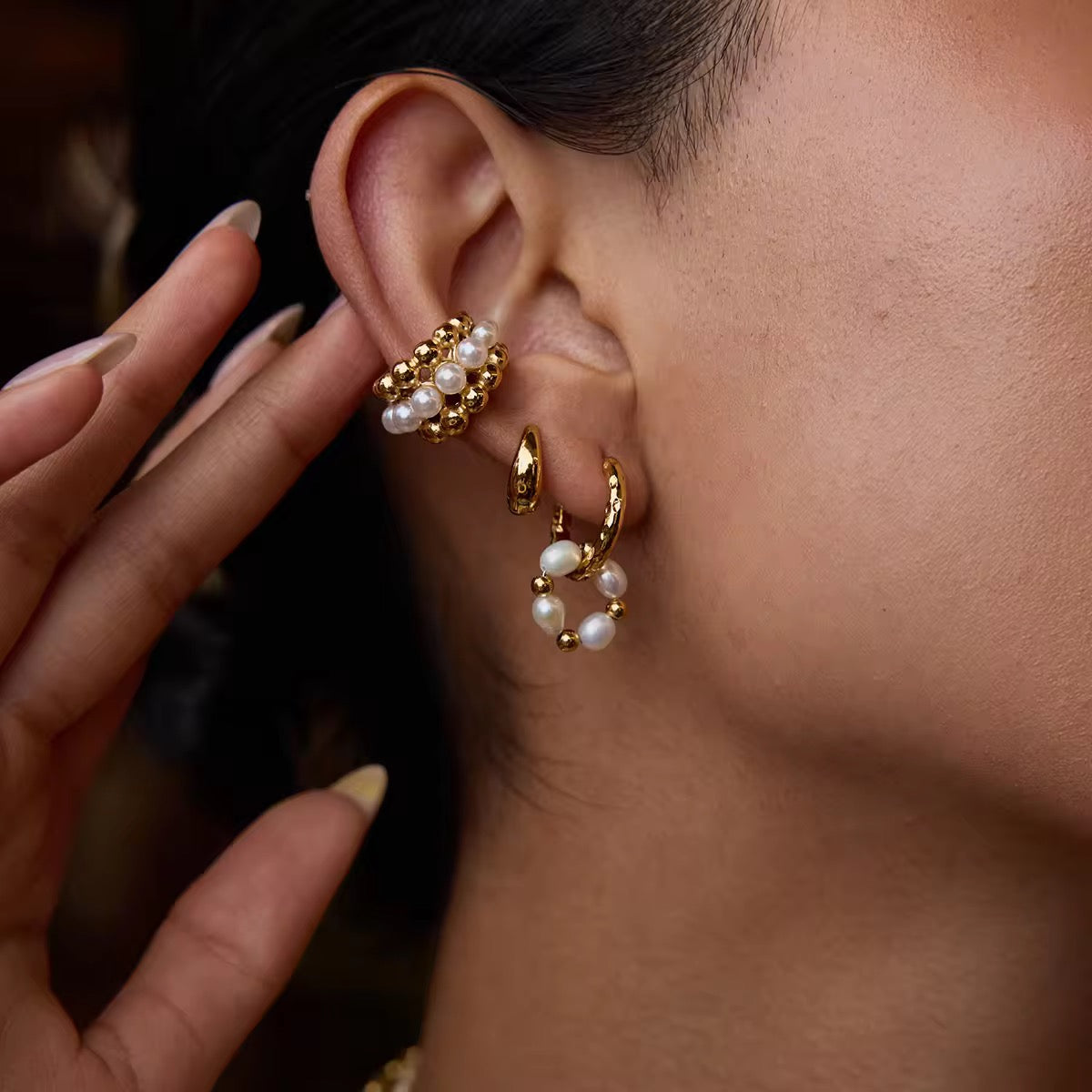 PEARL AFFAIR EARRING
