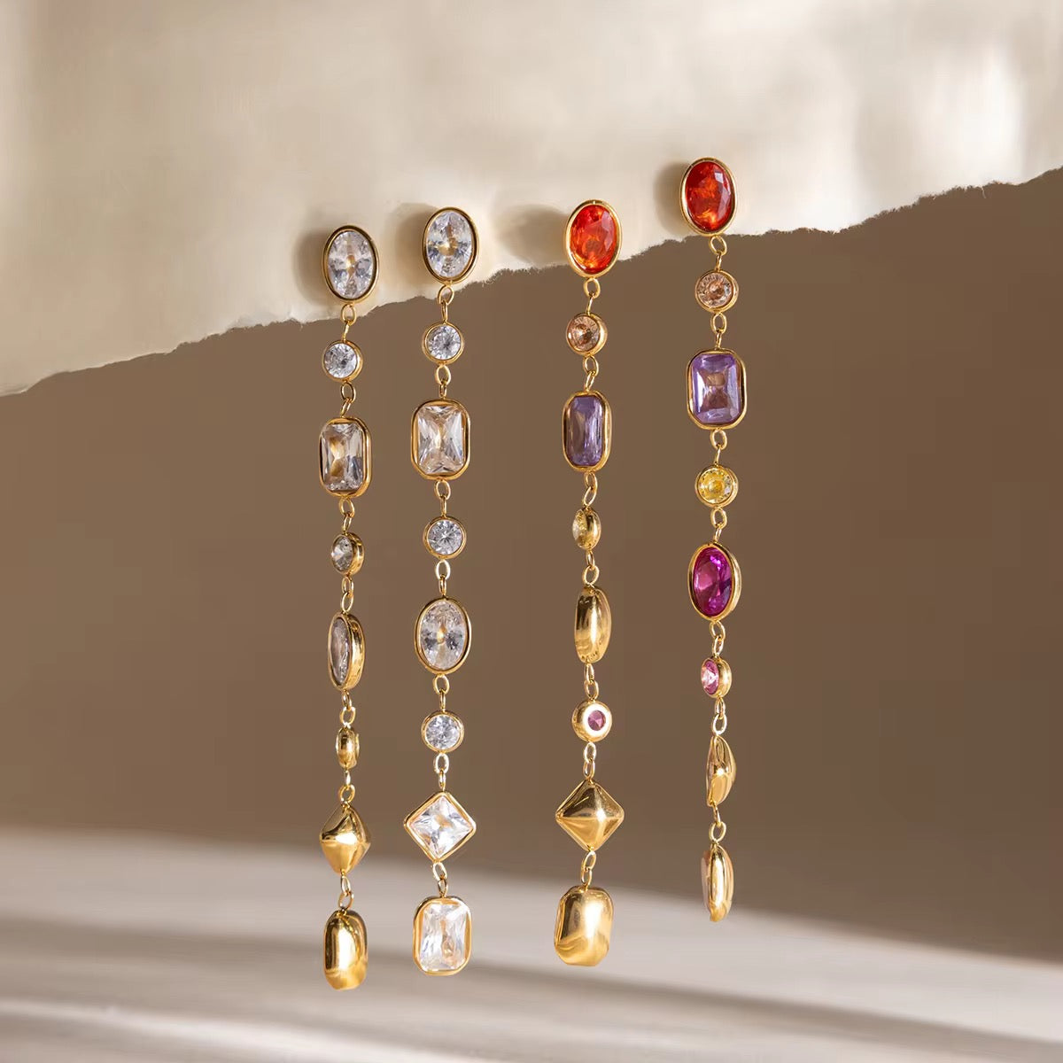 GALAXY EARRINGS ( WHITE )