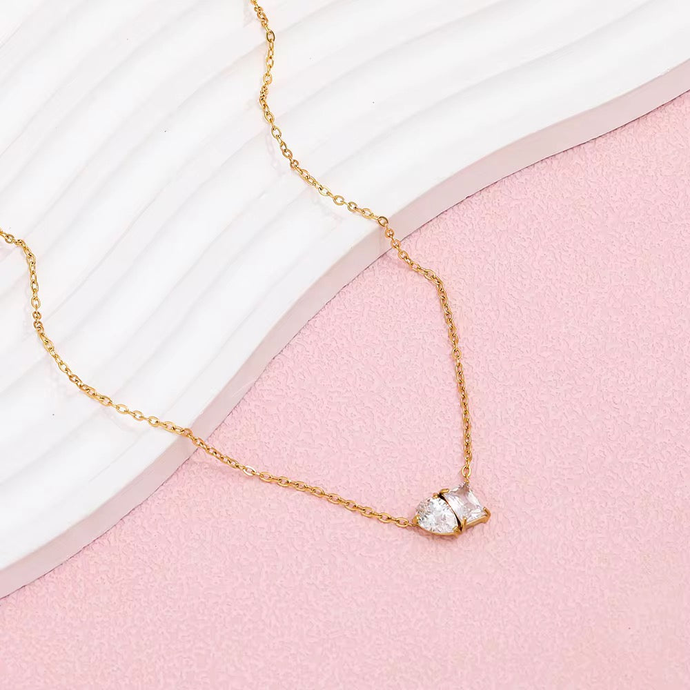 ALARA NECKLACE
