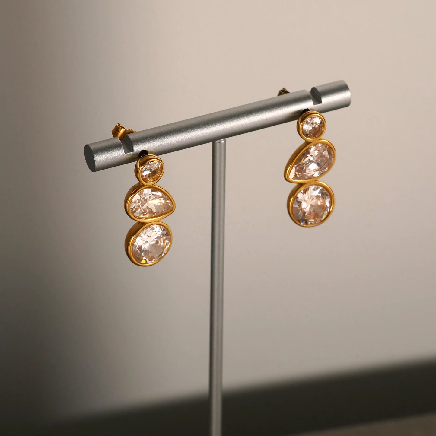 KARINA EARRINGS