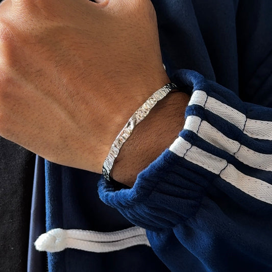 HAMMERED CUFF BRACELET