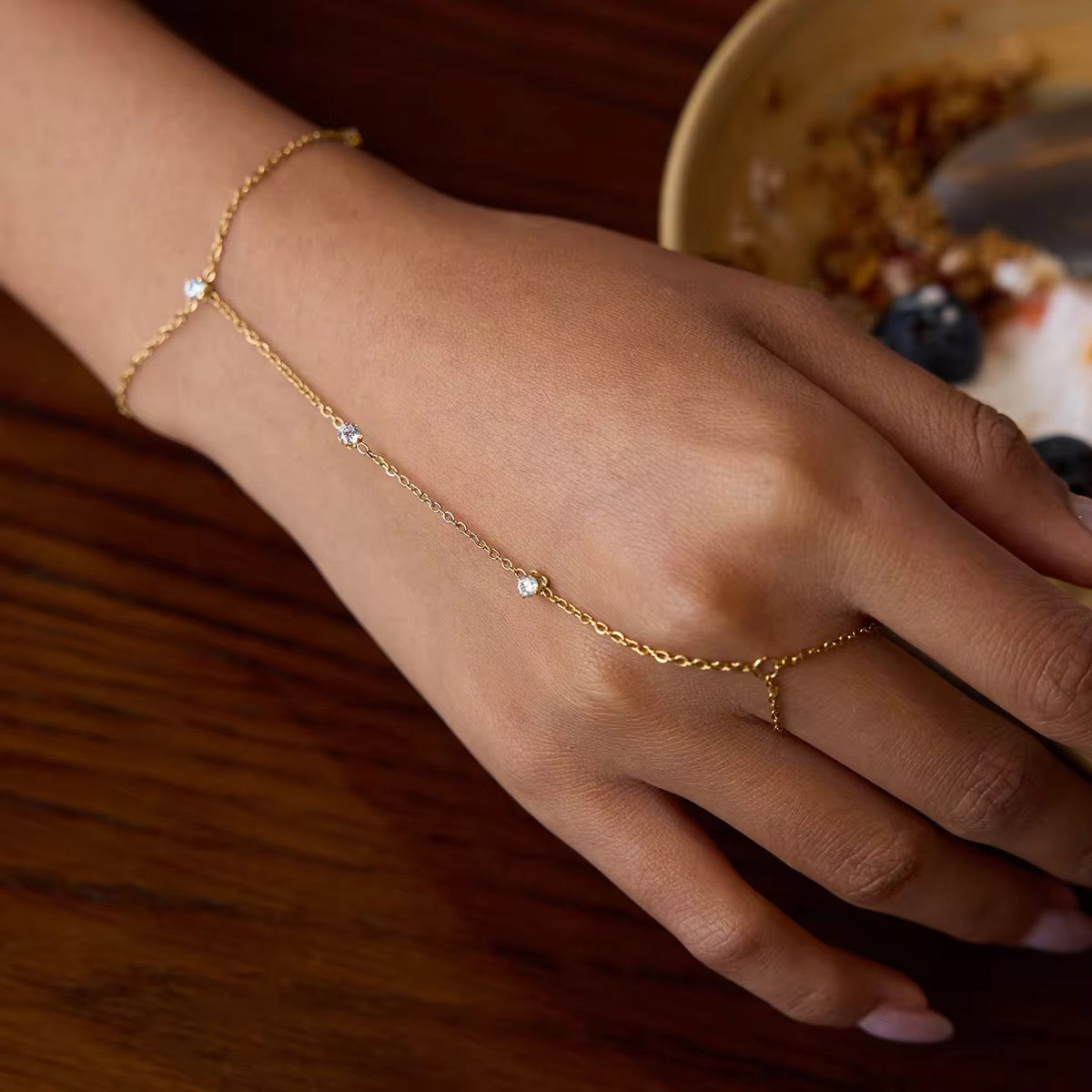 REGAL HANDCHAIN