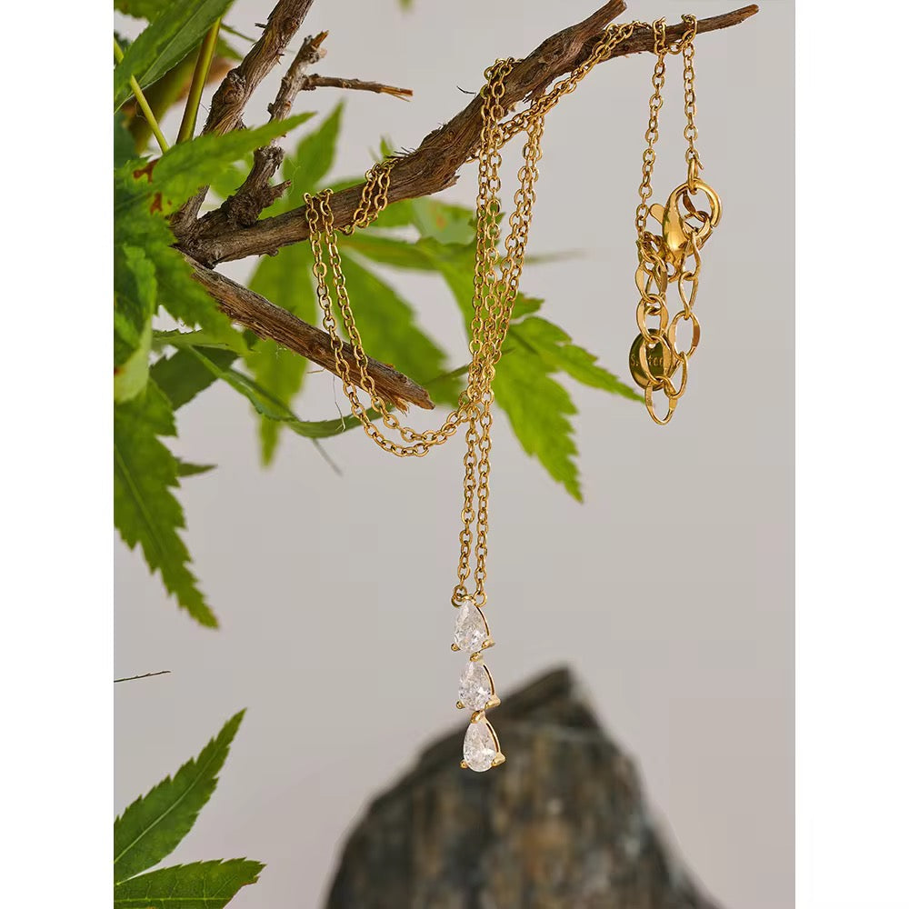 DEWFALL NECKLACE