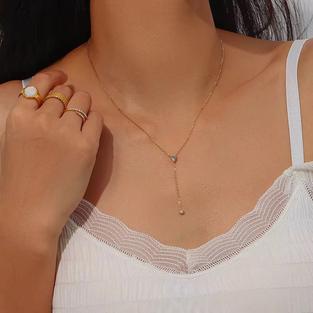 MARIE NECKLACE