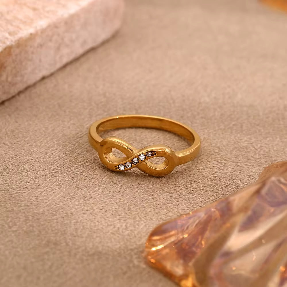 INFINITY RING