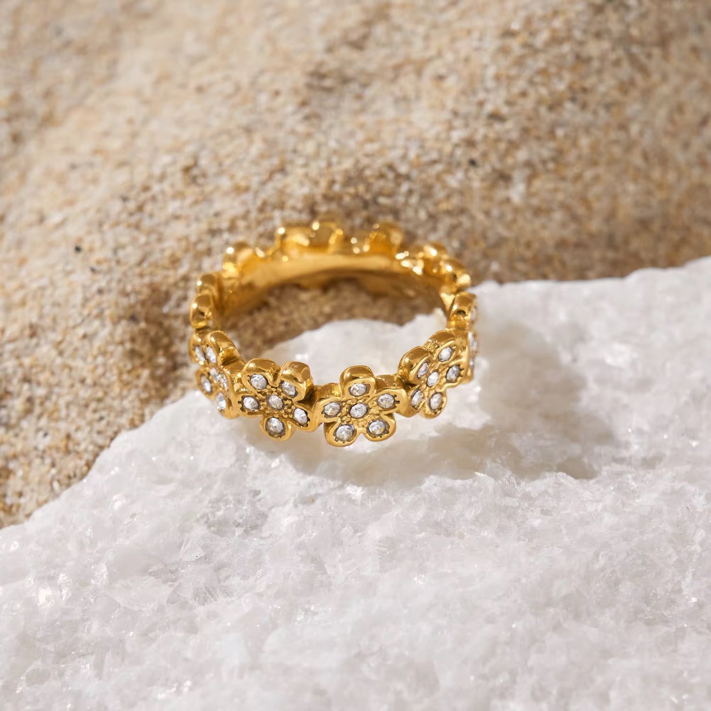 DAHLIA RING