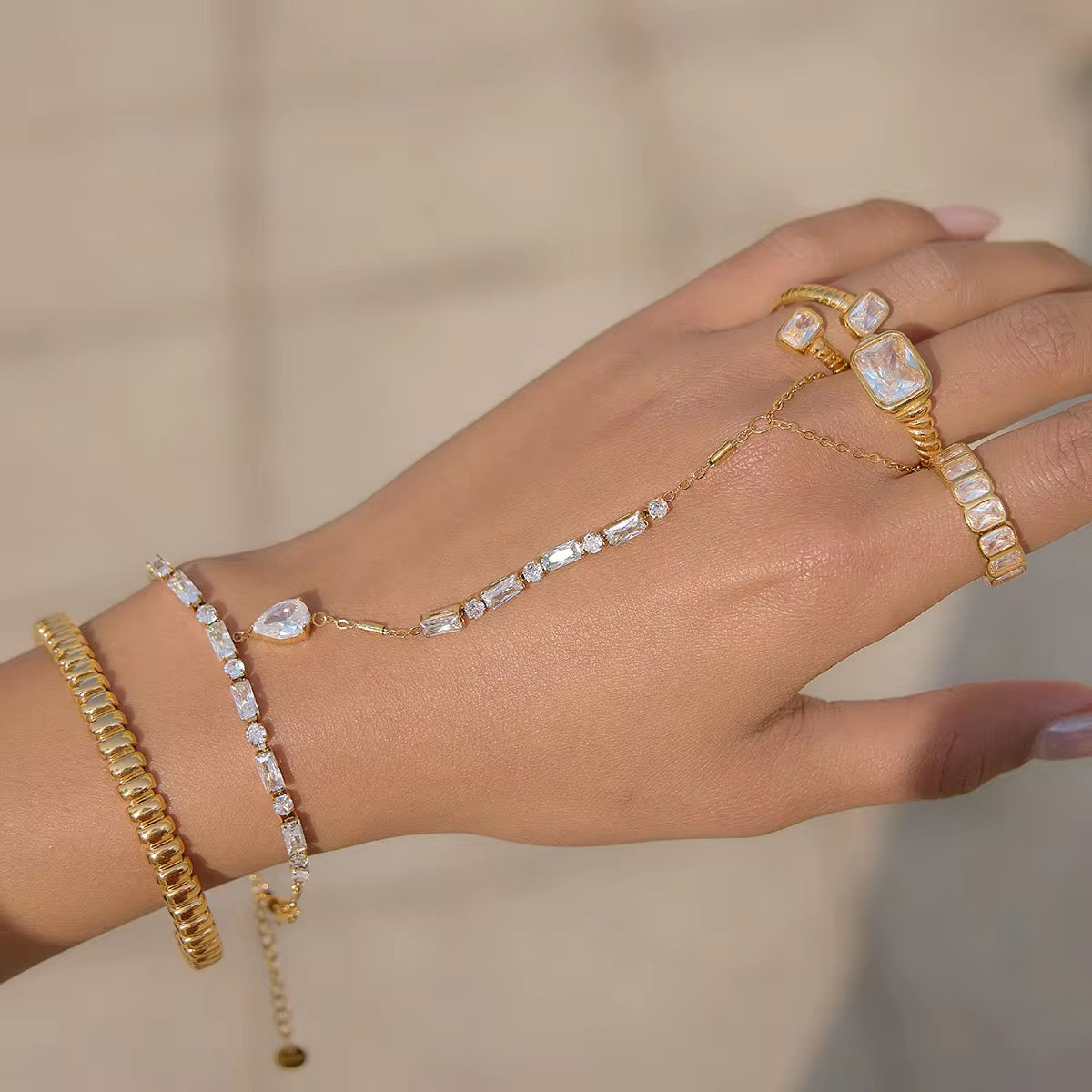 SELINA HANDCHAIN