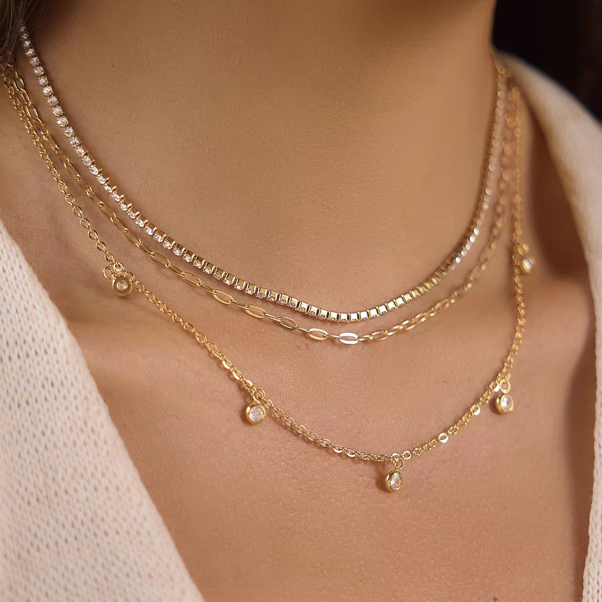 MARIANNE NECKLACE