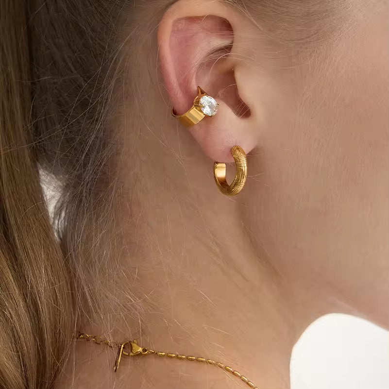 AMARIS EARCUFF (OVAL)