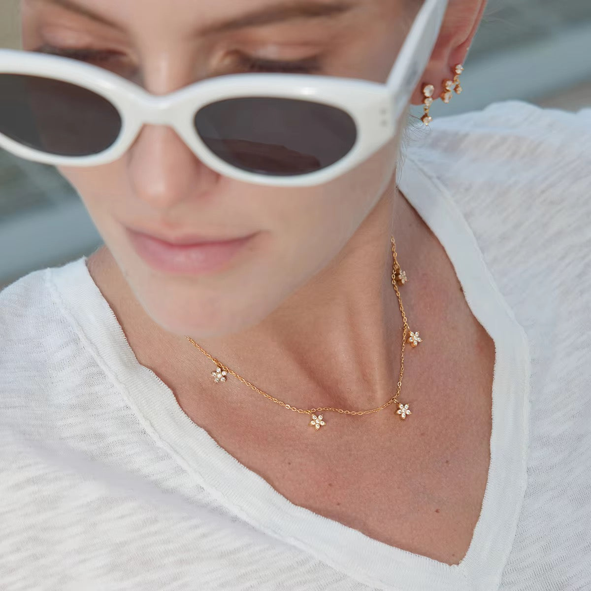 VEYNA NECKLACE