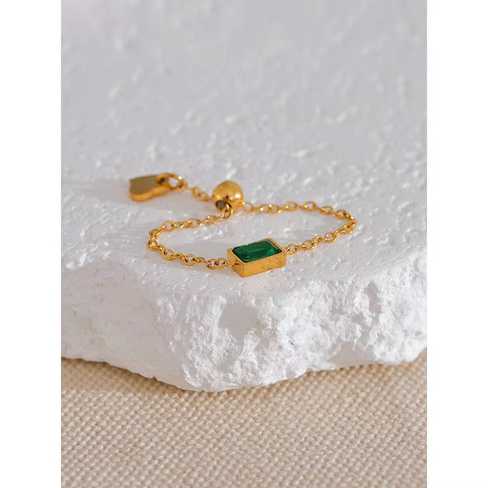 LUCAS RING