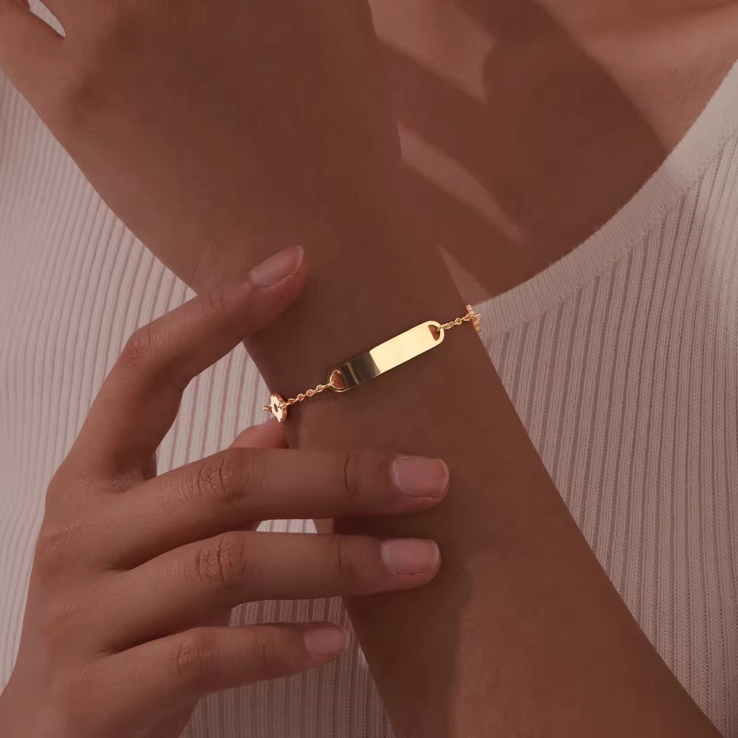 BLOOM ENGRAVABLE BRACELET
