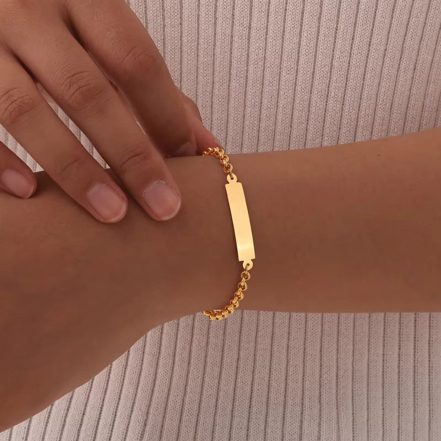 BAR ENGRAVABLE BRACELET