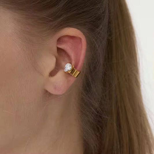 AMARIS EARCUFF (TEARDROP)