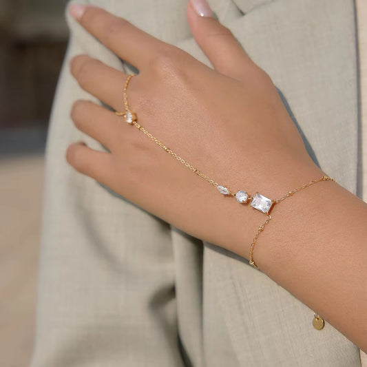 NADIA HANDCHAIN