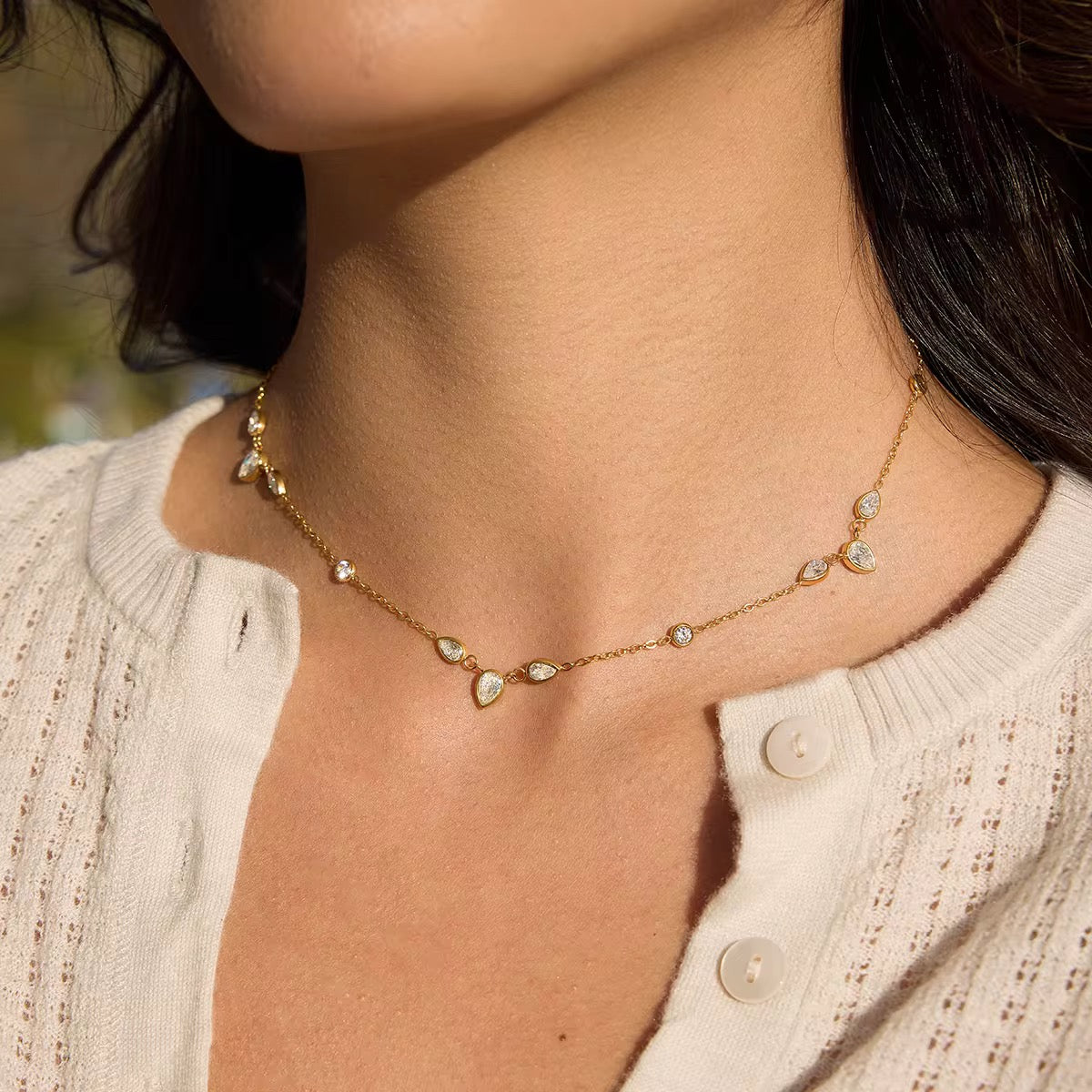 CLARA NECKLACE
