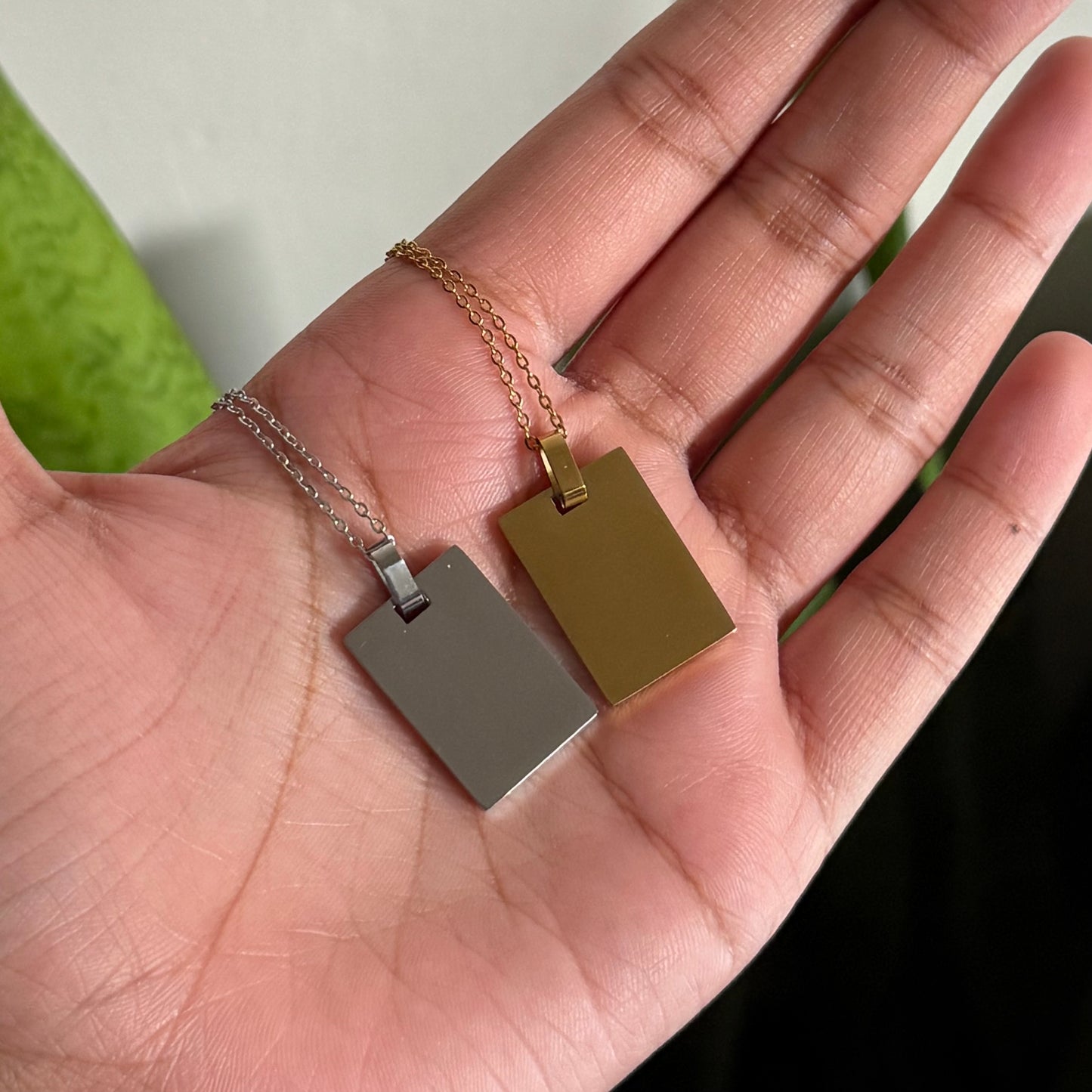 BAR ENGRAVABLE CHARM