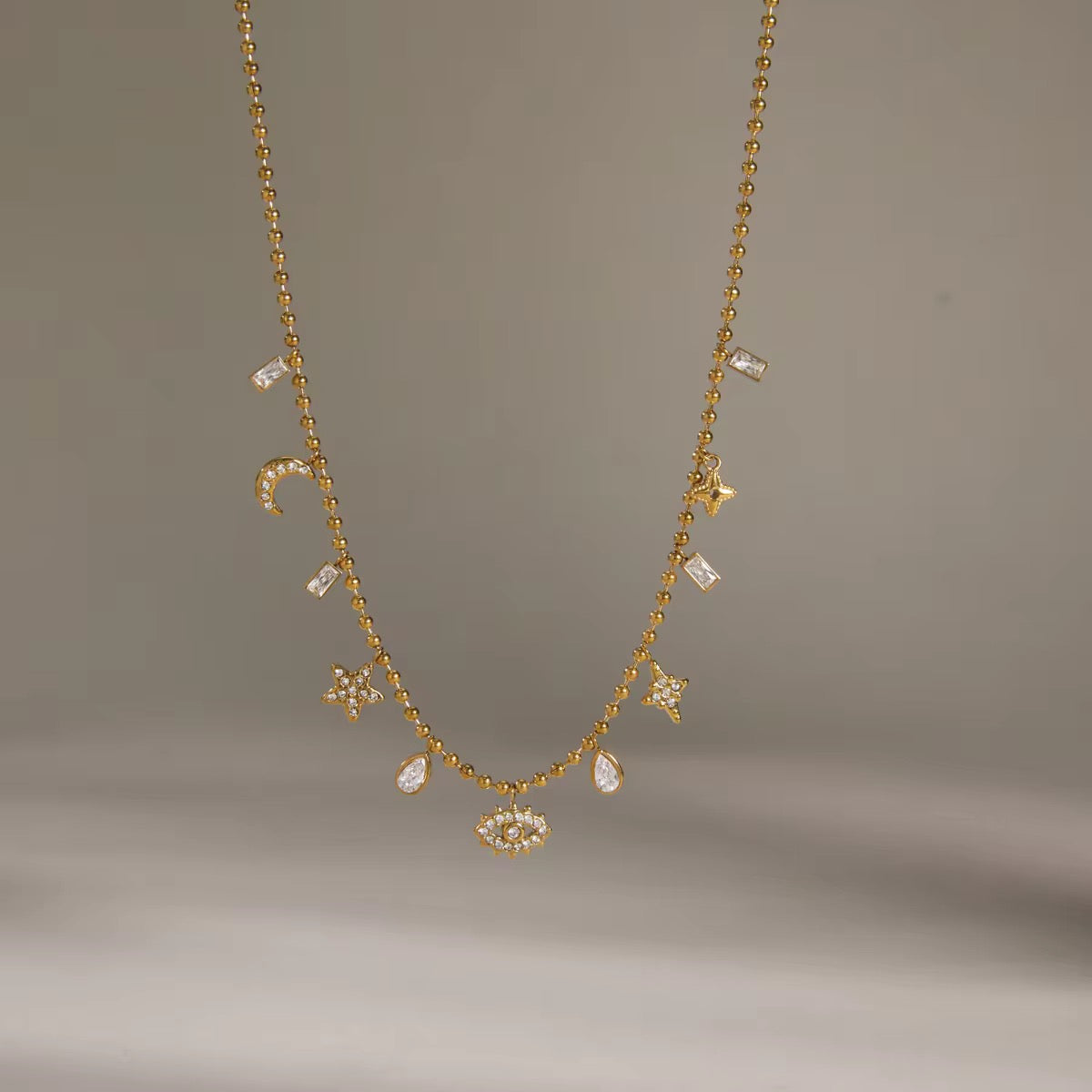CAPRI NECKLACE