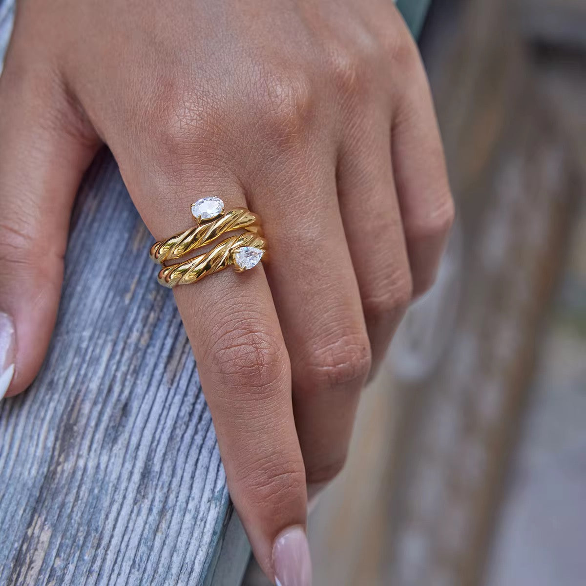 AMELIA RING