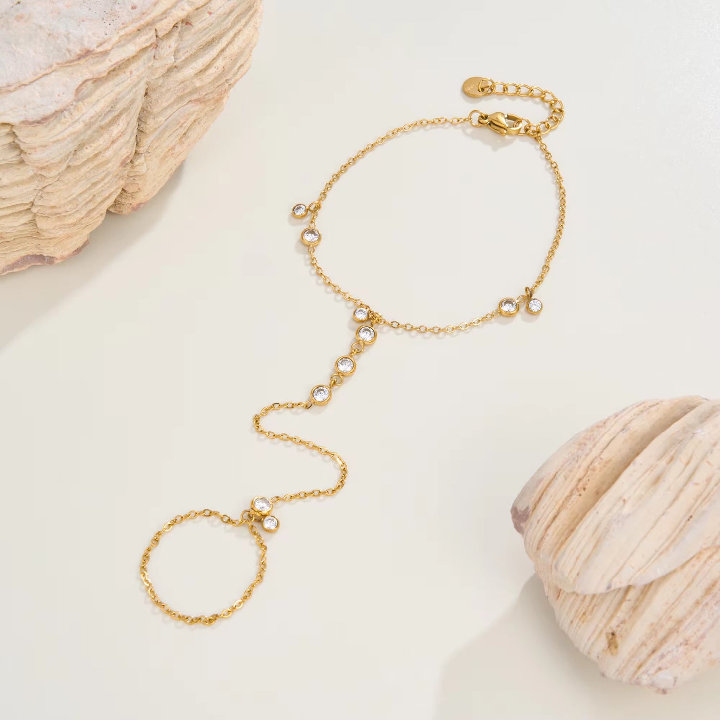 DUCHESS HANDCHAIN