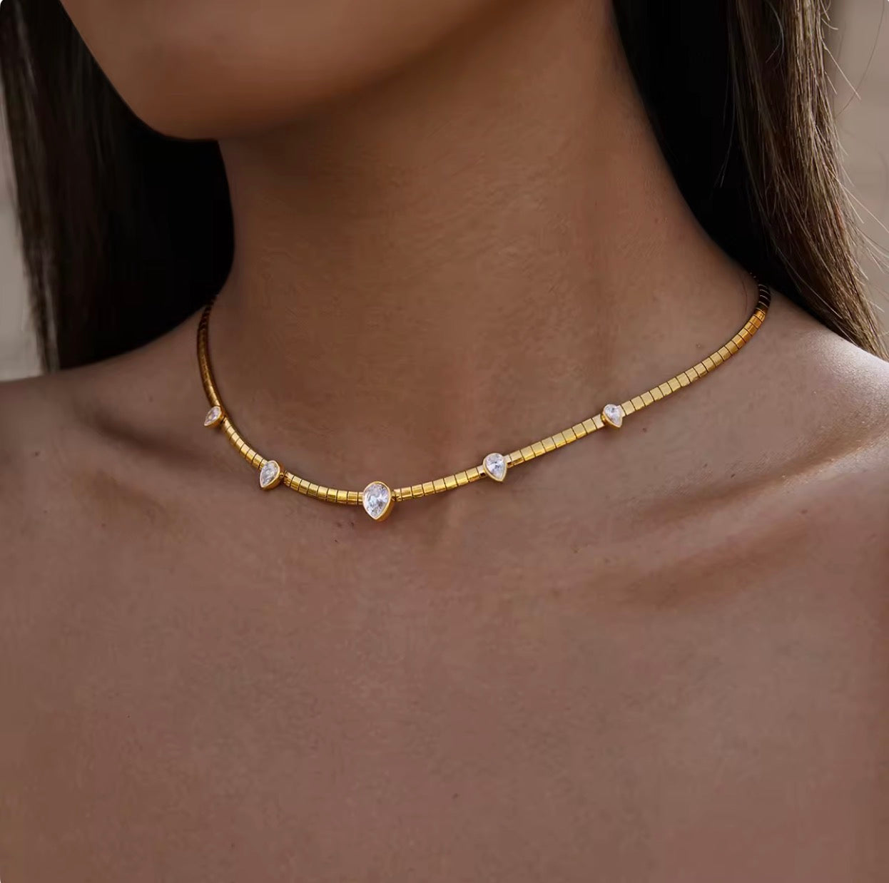 FLARELEAF NECKLACE
