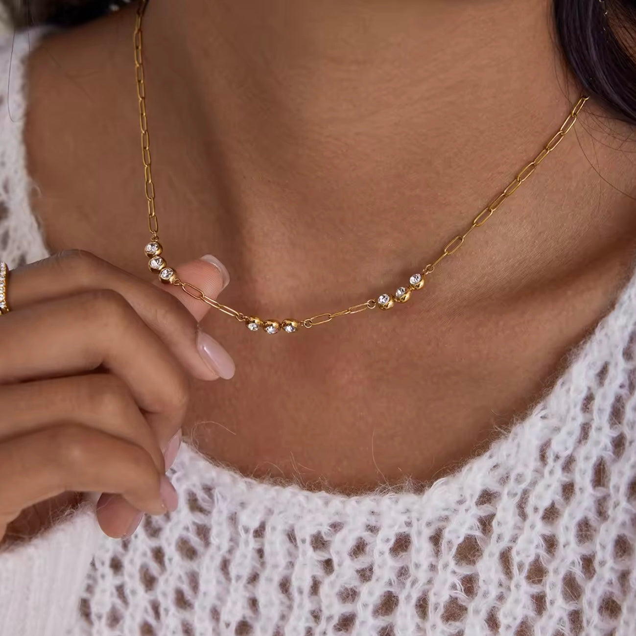 ALINA NECKLACE