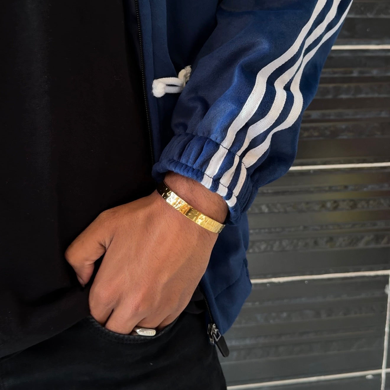 HAMMERED CUFF BRACELET