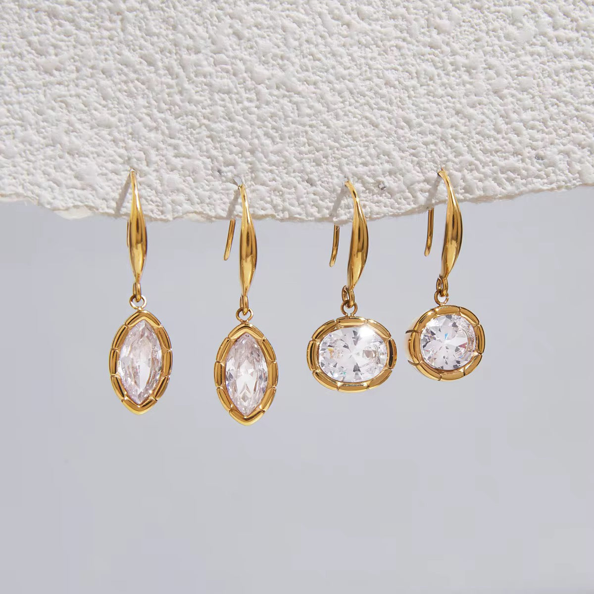 DAHLIA EARRINGS