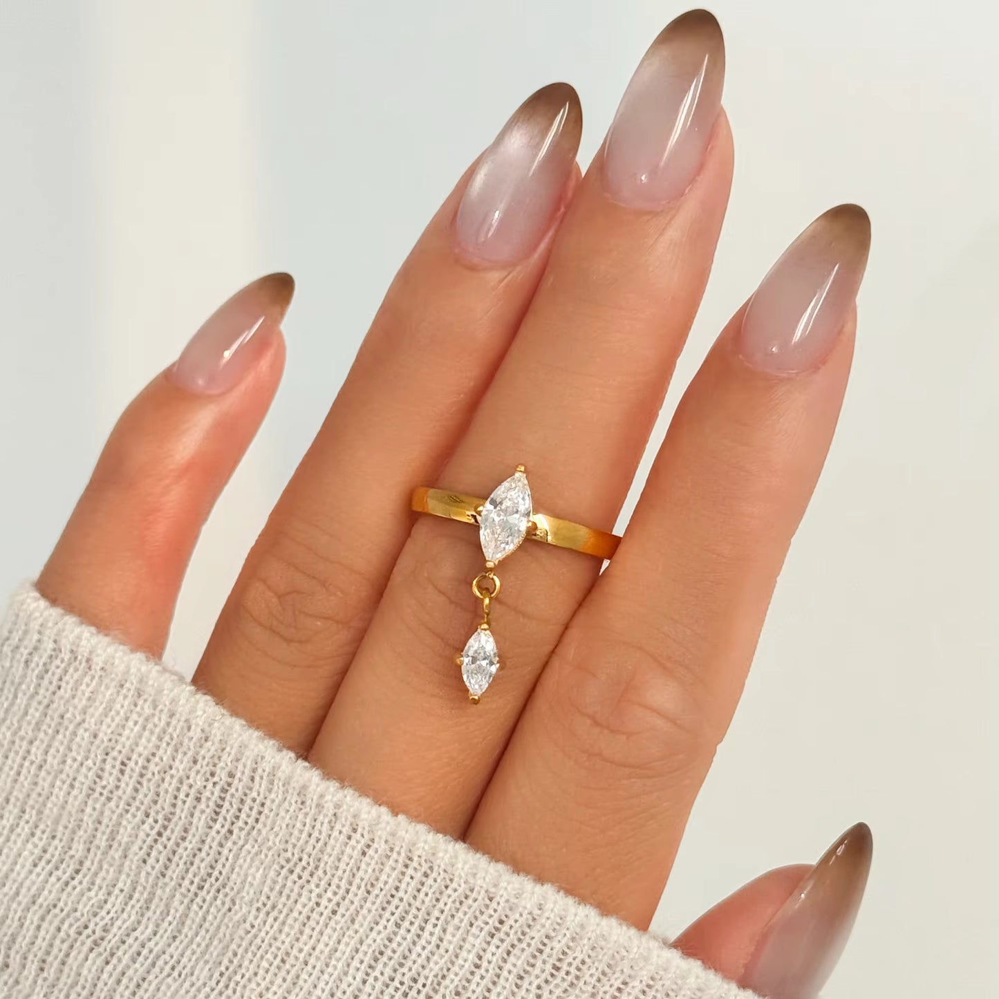 ELISE RING
