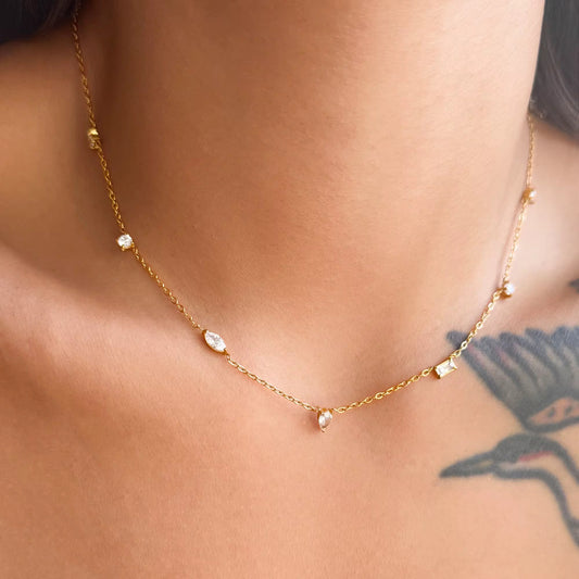 DAZZLE NECKLACE