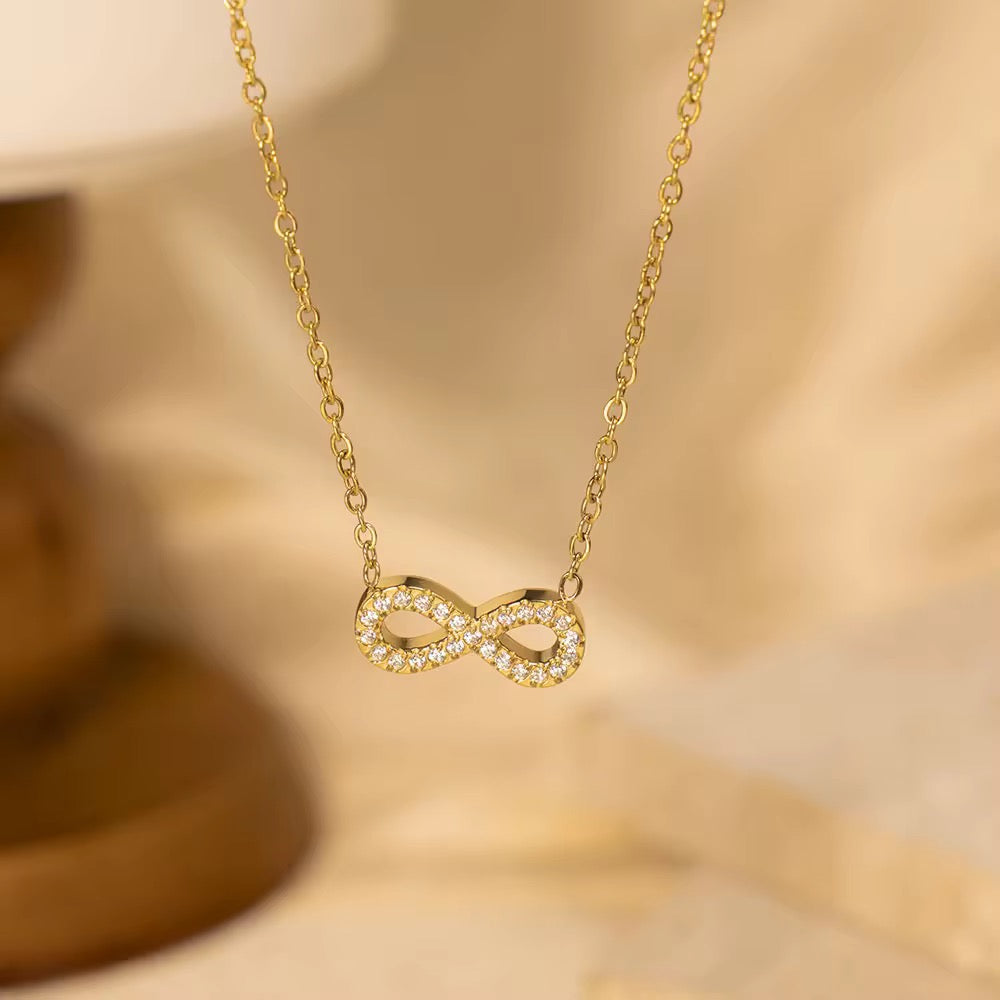 SERENE NECKLACE