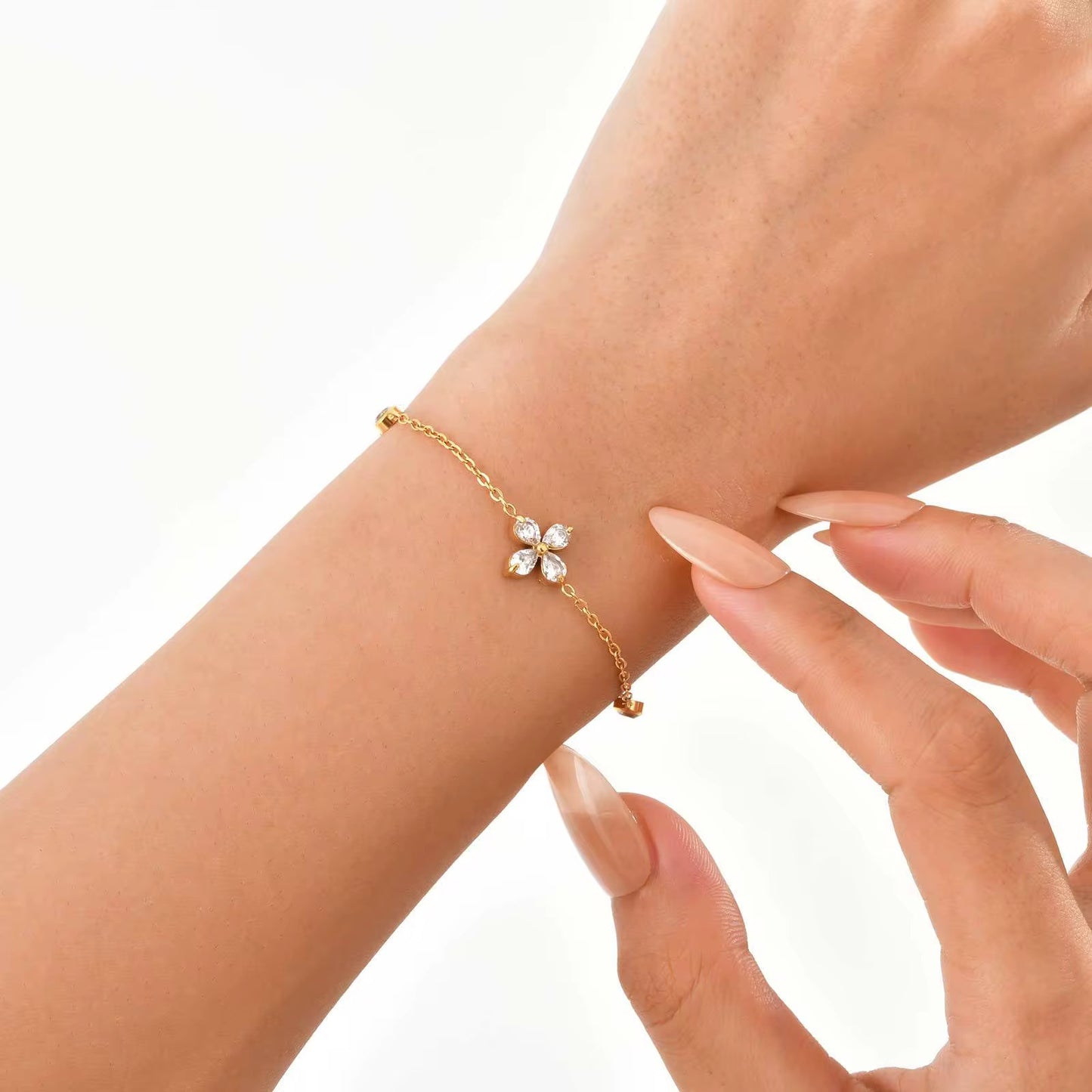 PETAL BRACELET