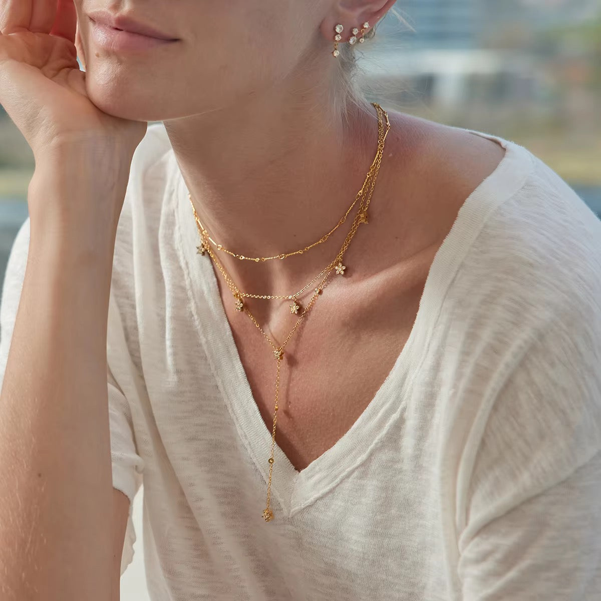 AGNES NECKLACE