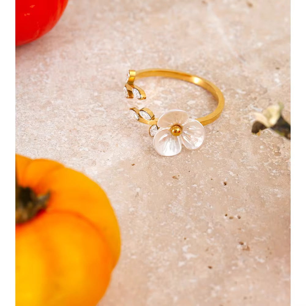 HARMONY RING