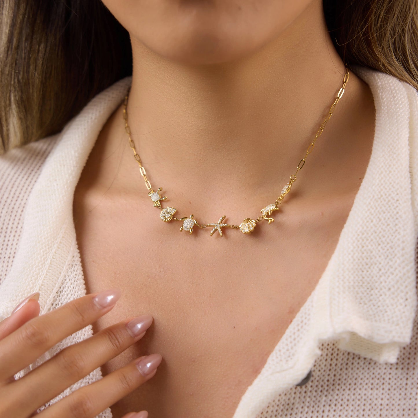 ANNE NECKLACE