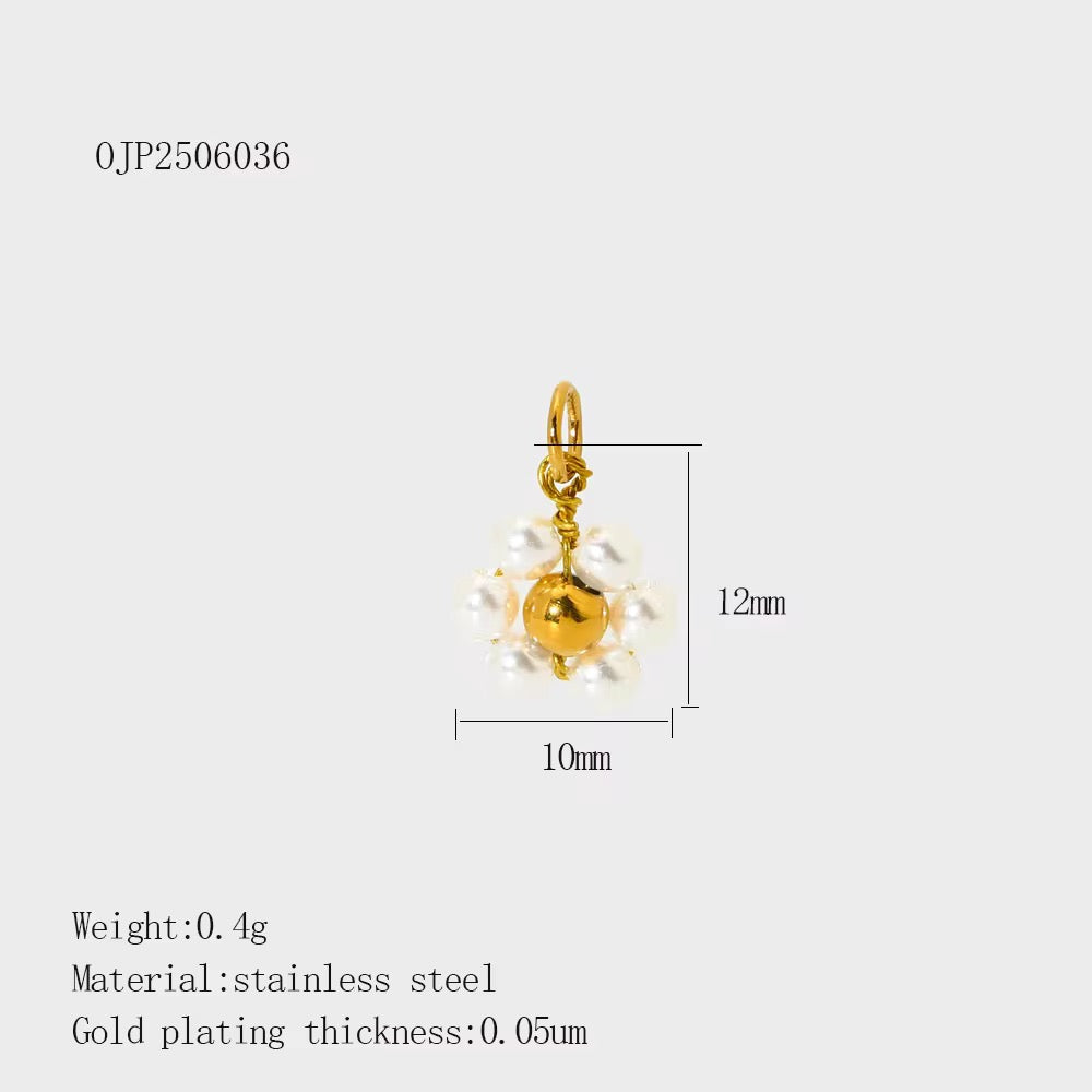 DAISY CHARM