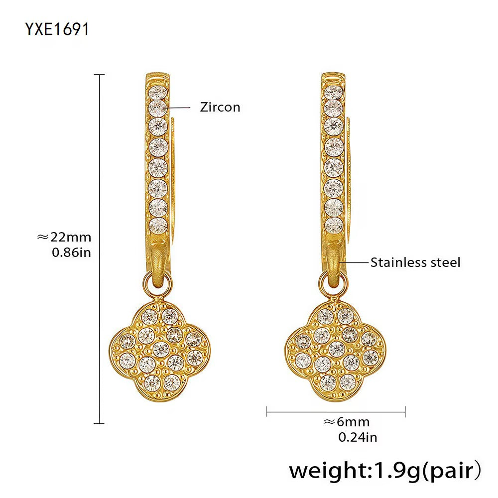 BAZZLED CLOVER HUGGIES