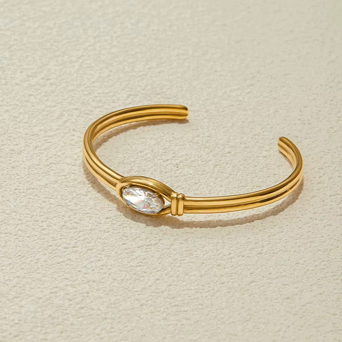 ELURE CUFF BRACELET